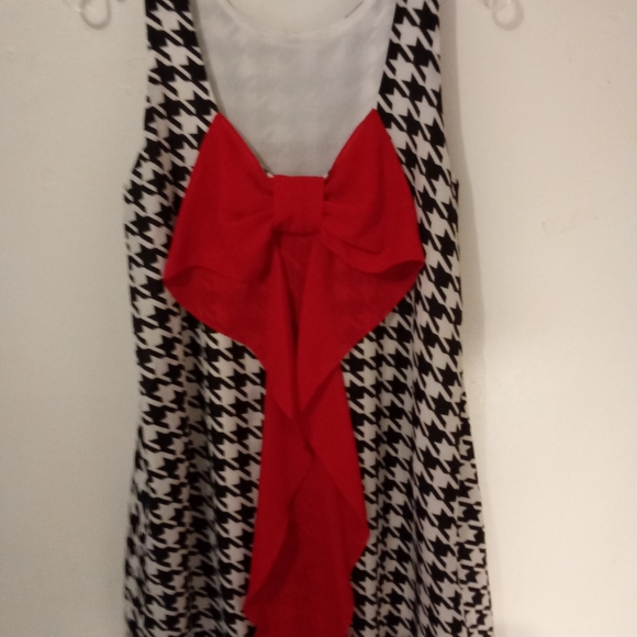 Everly Blouse/Top - Picture 2 of 4